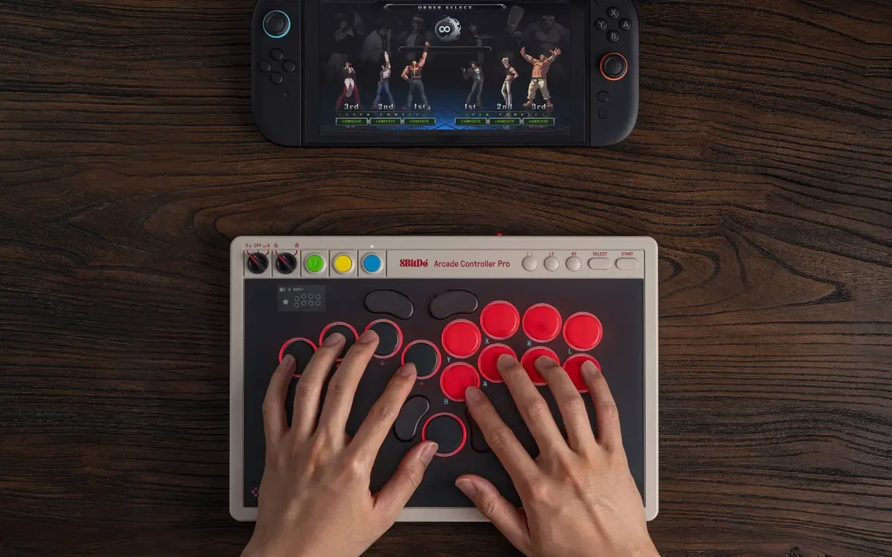 8BitDo Arcade Controller Pro xalqaro bozorga chiqdi — 2-rasm