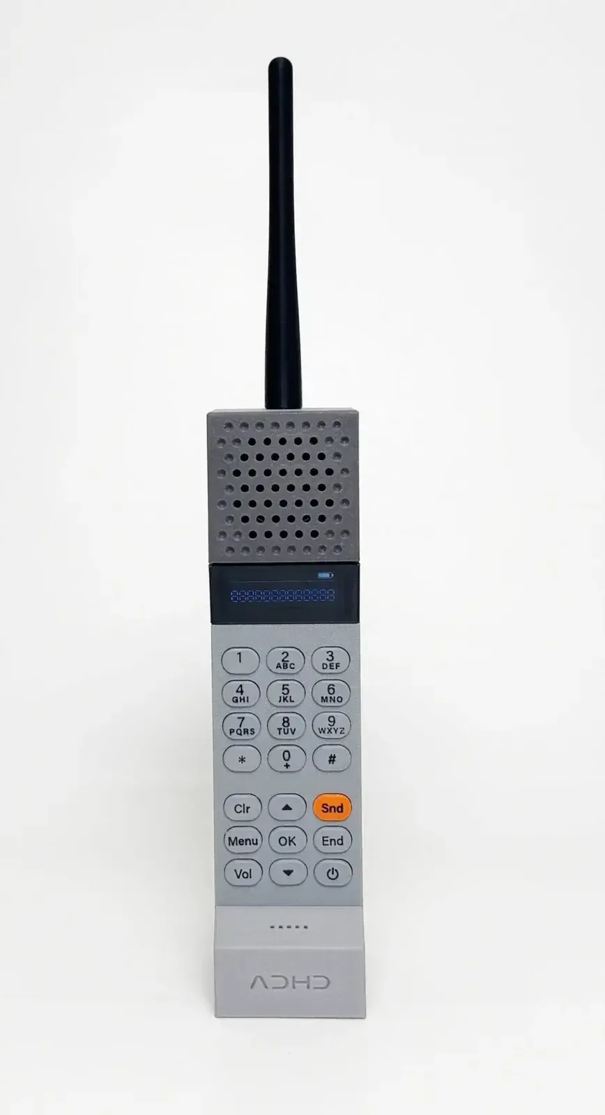Chalg'itmaydigan ADHD One telefoni taqdim etildi — 2-rasm