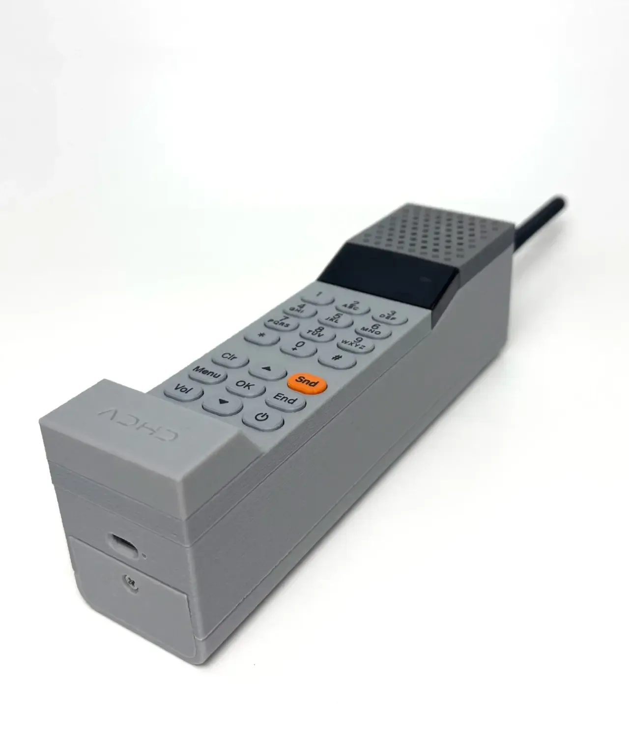 Chalg'itmaydigan ADHD One telefoni taqdim etildi — 3-rasm