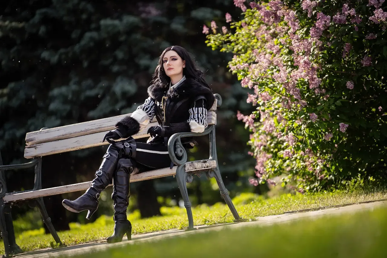 Ksenia Bush Yennefer obrazida: yangi suratlar — 3-rasm