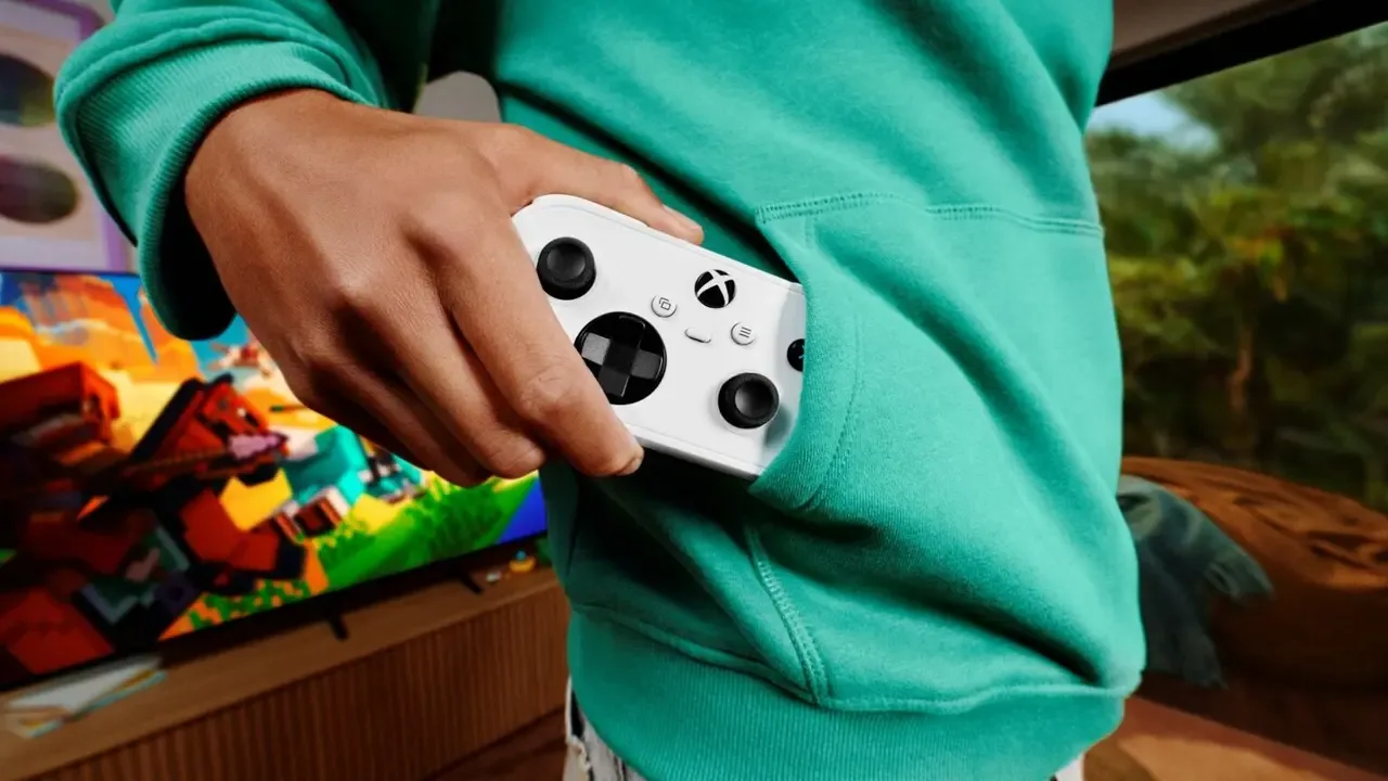 Microsoft Xbox Nano Controller taqdim etildi — 2-rasm